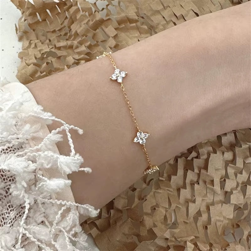 2024 New Crystal Flower Stainless Steel Bracelet Women Fashion Personality Korean Bracelet Jewelry Accessories Anniversary Gift